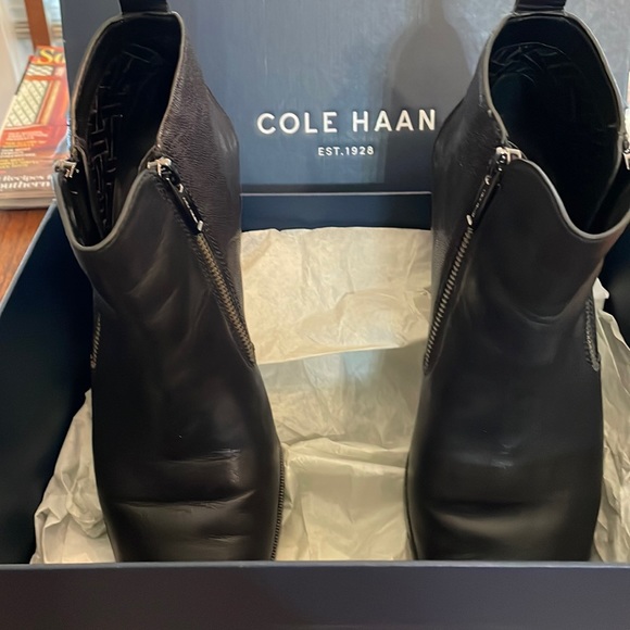 Cole Haan ankle style boots - Picture 2 of 13
